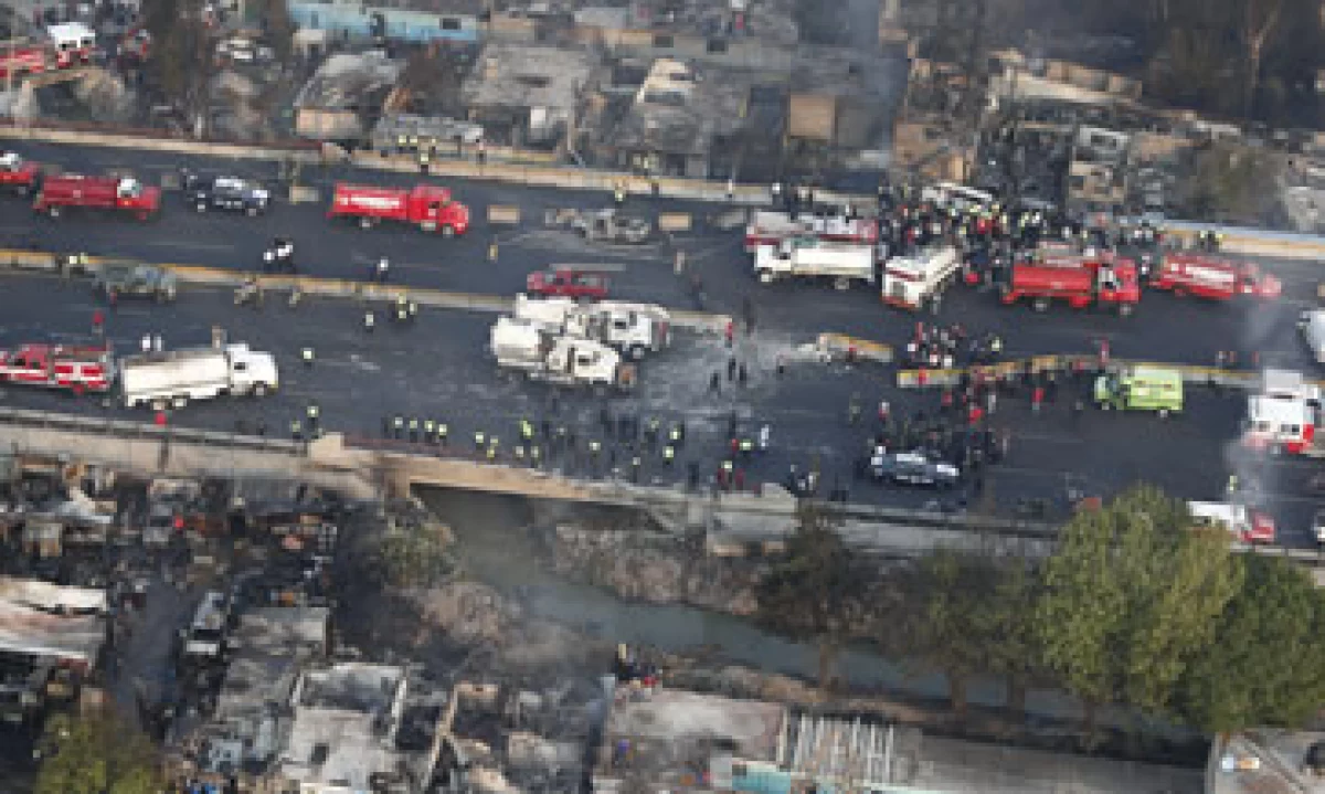 Se analizará cuáles deben ser los términos de la normatividad que permite la circulación hasta este momento de vehículos pesados en las carreteras. (Foto: AP)