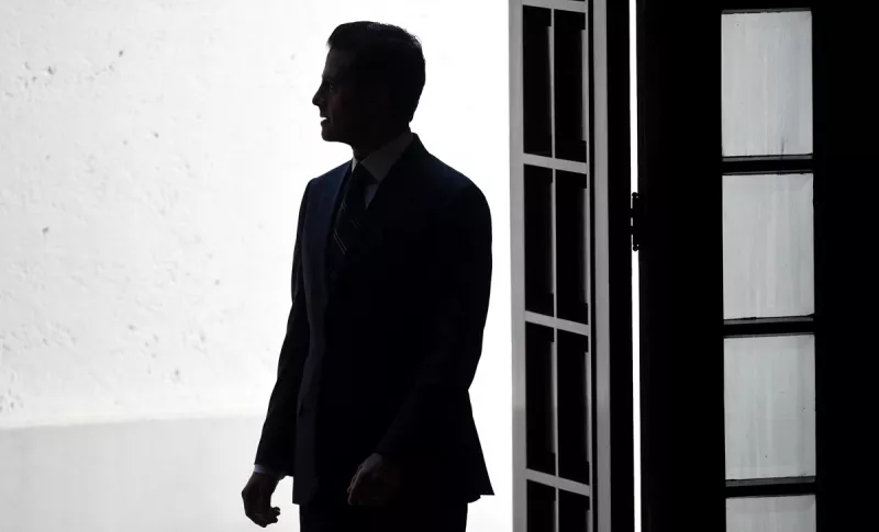 (El presidente de México, Enrique Peña Nieto, llega a la residencia presidencial de Los Pinos en la Ciudad de México el 4 de enero de 2017)