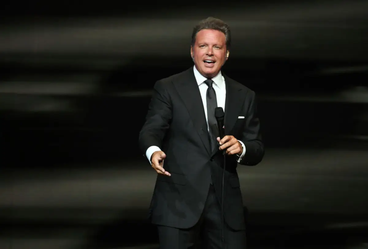 Luis Miguel In Concert - Las Vegas, NV