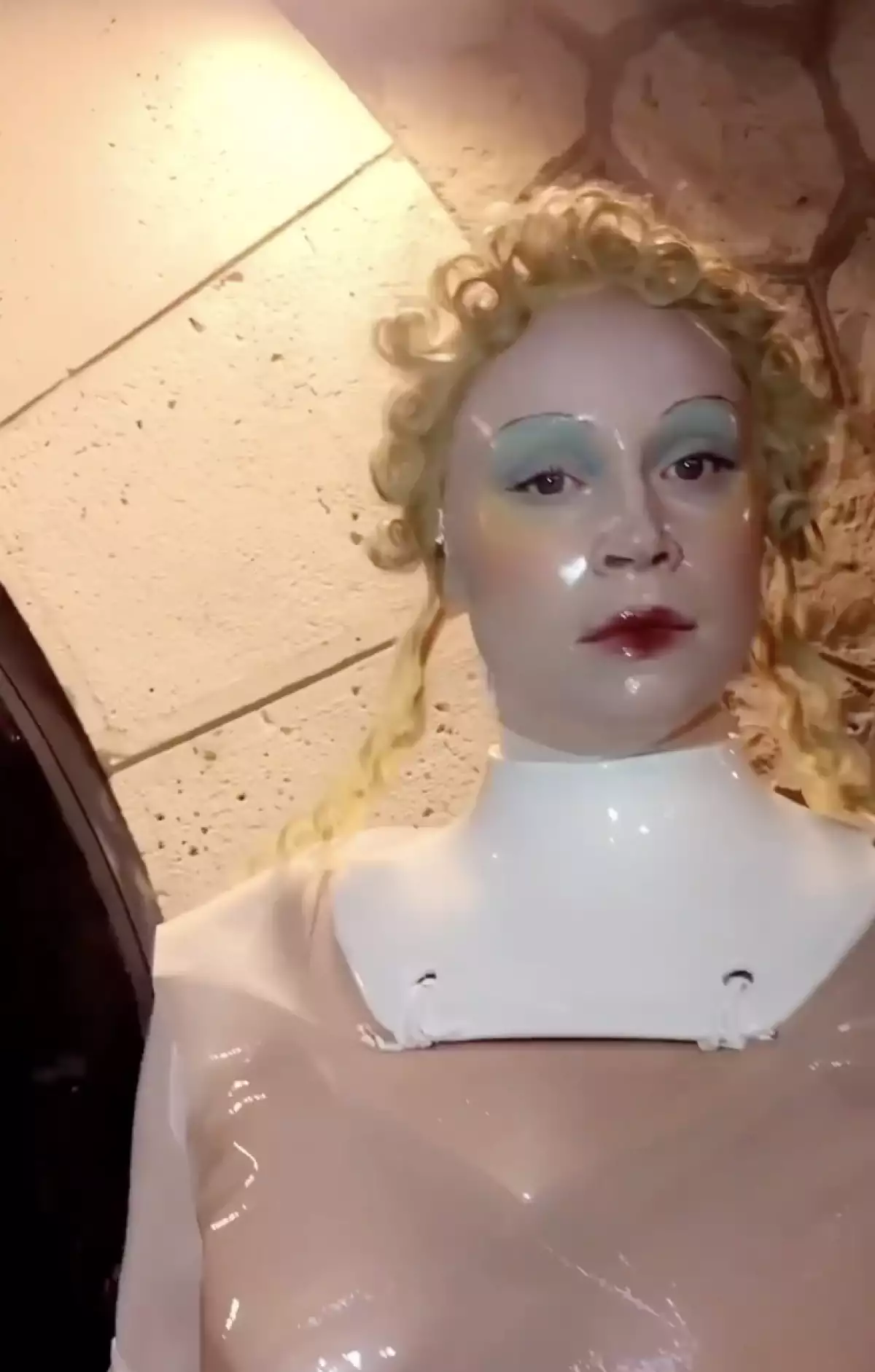 El maquillaje de Pat McGrath en el desfile de Margiela.