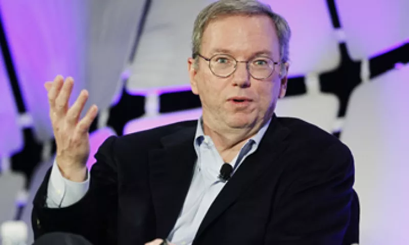 Eric Schmidt presumió que Google activó 3.7 millones de teléfonos Android en Nochebuena y Navidad. (Foto: Reuters)