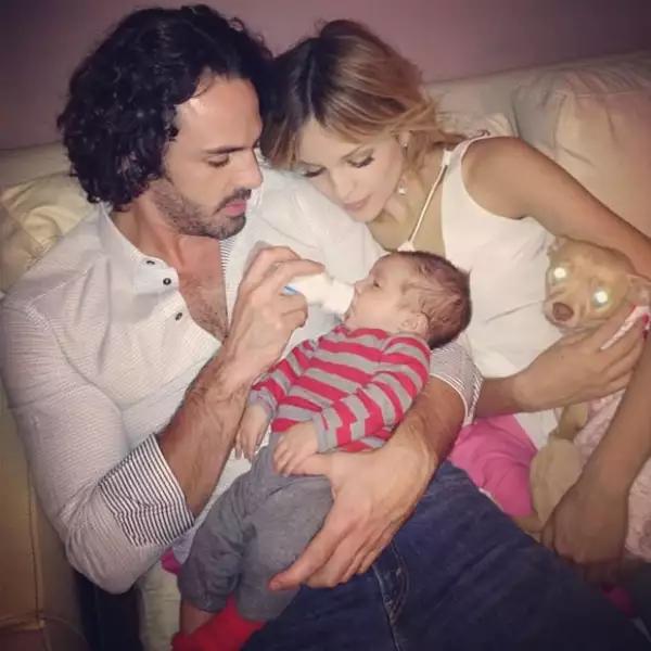 Con su sobrino Luca y su ex novio Pepe Díaz.