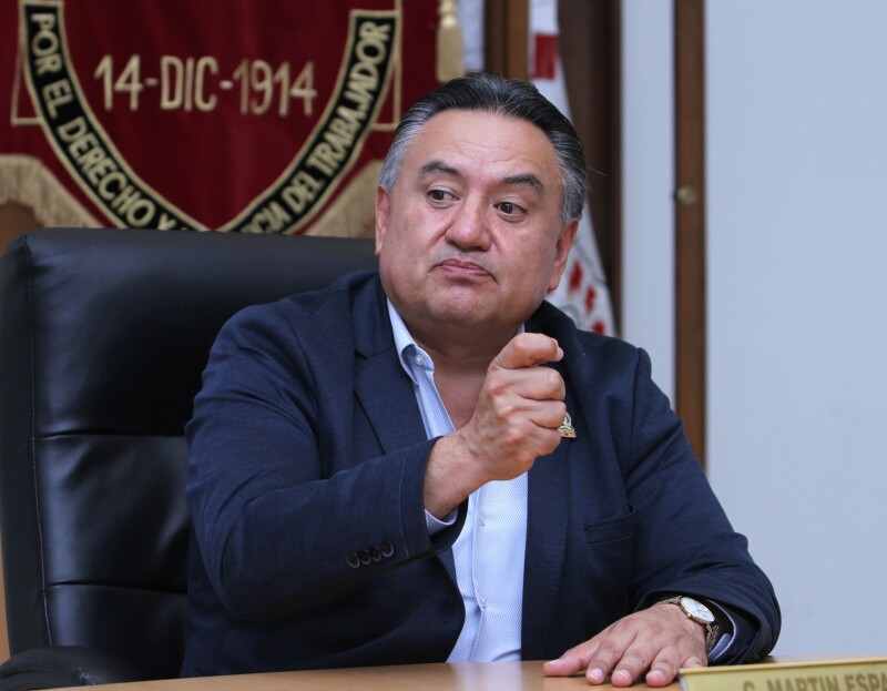 Martín Esparza
