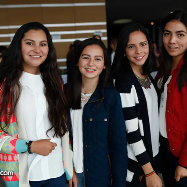 Inés Rodríguez,Emma Ruiz,Mariana Corona y Gabriela Rivera
