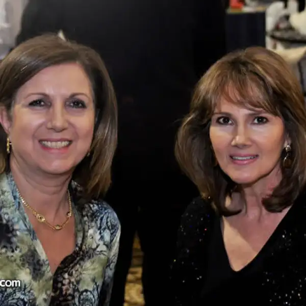 Cecilia Sartorius y Liz Garza de Parás
