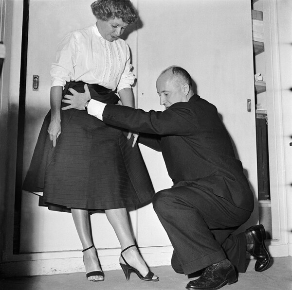 Helene Lazareff And Christian Dior In 1953