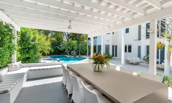 Coral-terraza.png