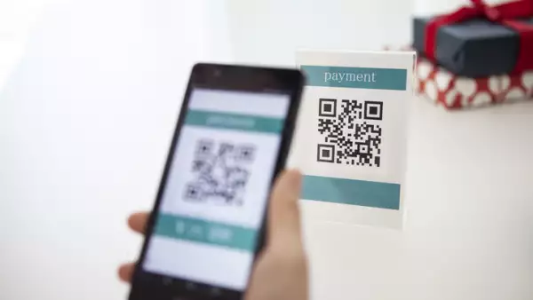 Electronic settlement with bar code reader