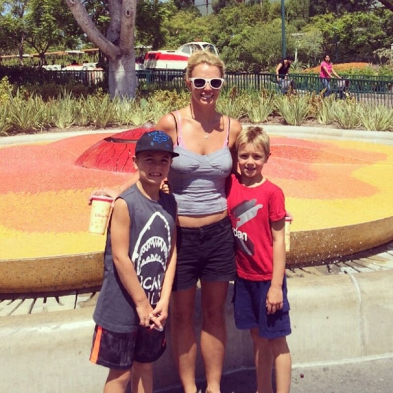 Sean y Jayden son los principales amores de Britney, quien busca disfrutar cada momento a su lado.