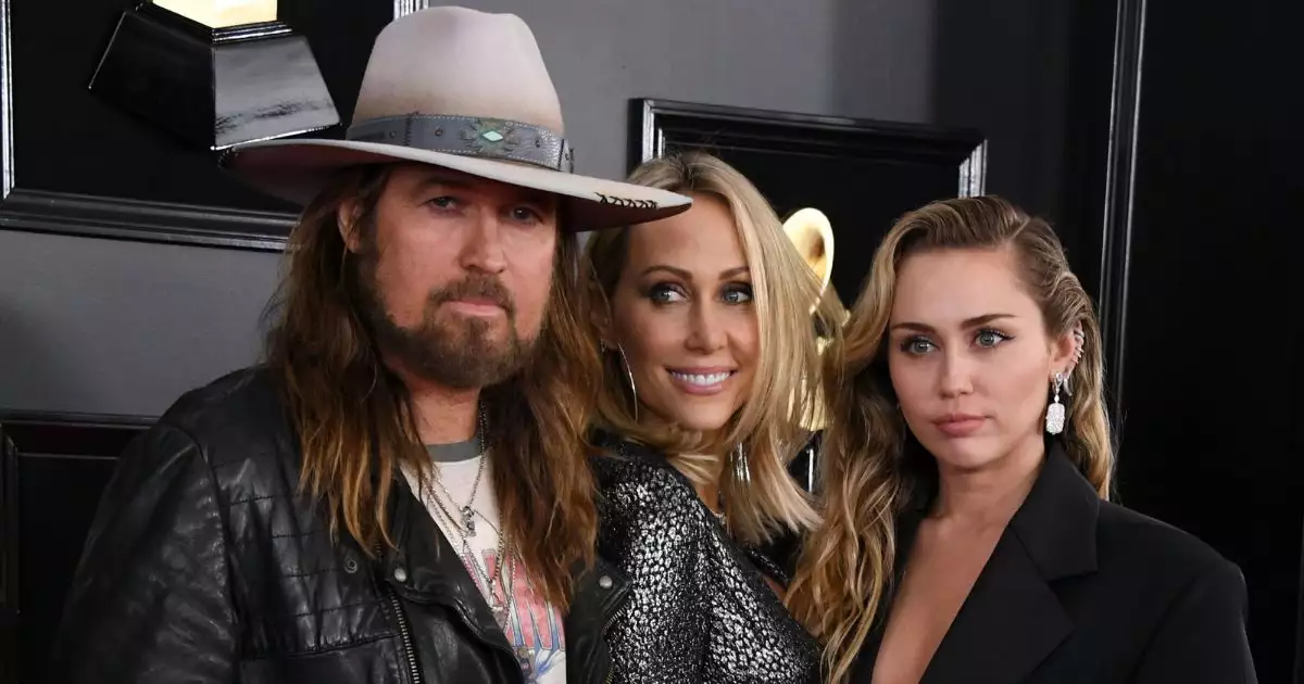 Billy Ray, Tish Cyrus y Miley Cyrus