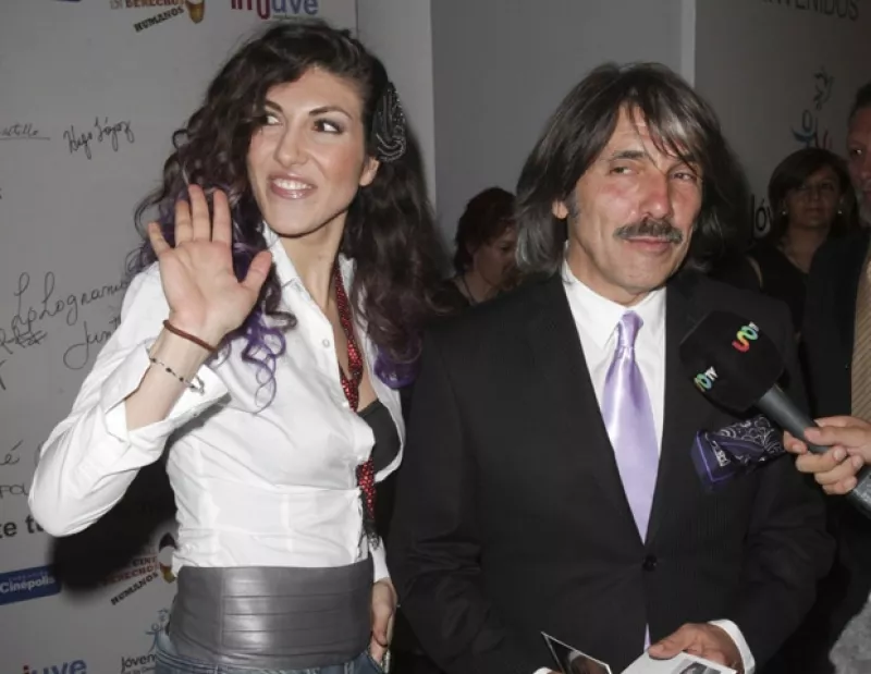 La hija de la famosa pareja argentina Amanda Miguel y Diego Verdaguer, nos platicó sobre su nuevo material discográfico y de lo difícil que ha sido encontrar su propio estilo musical.