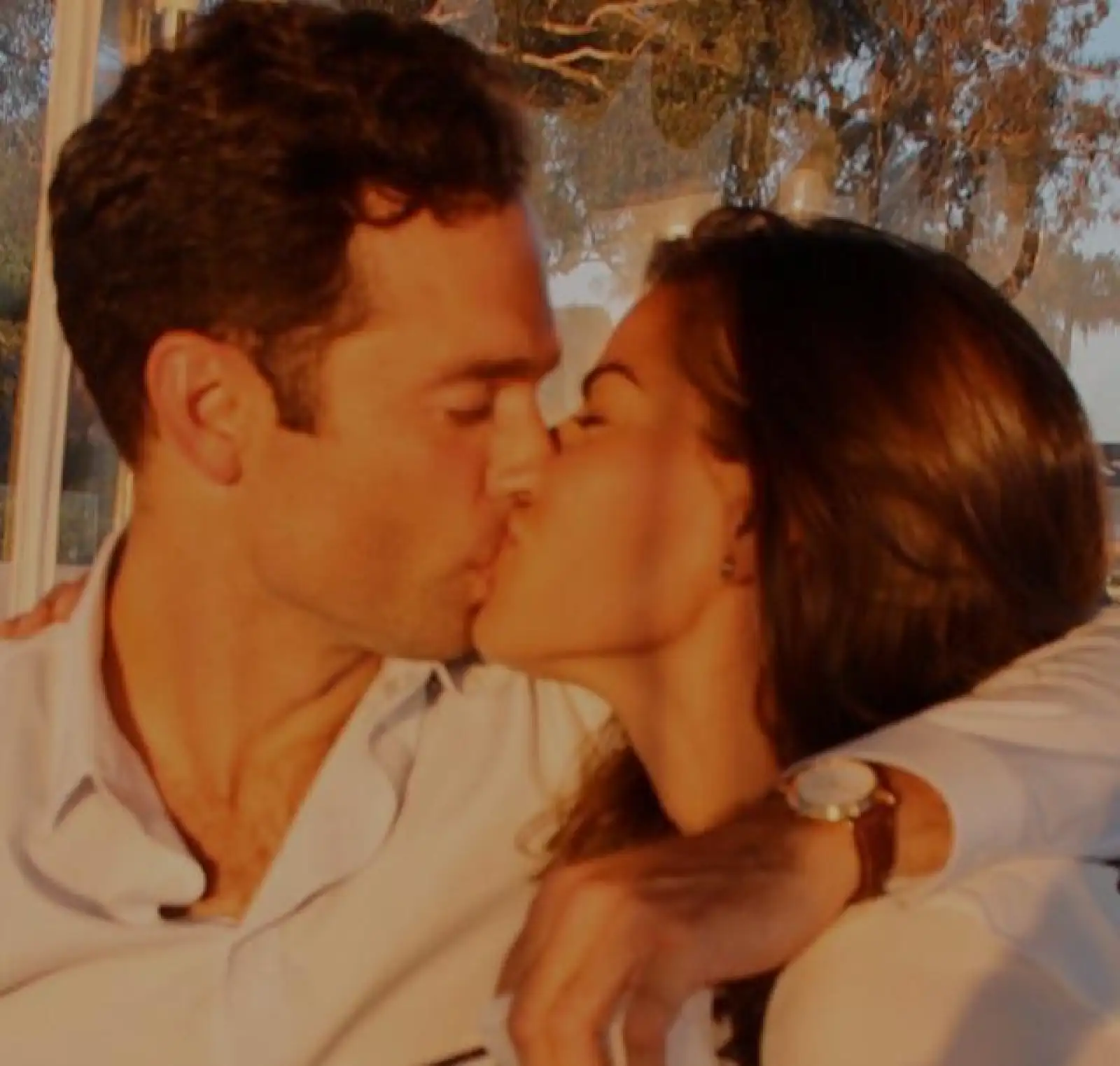 La pareja está tan enamorada que decidieron dar pronto el siguiente paso: la boda.