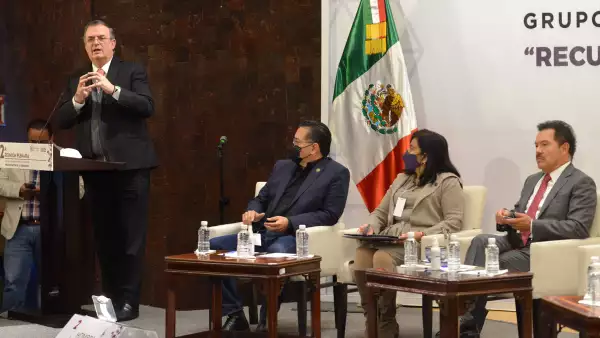 Marcelo Ebrard-Ignacio Mier-cuartoscuro_854794_impreso.jpeg