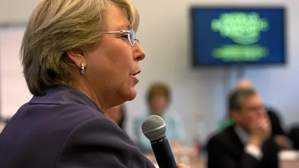 Michelle Bachelet, ex presidenta de Chile, en la mesa “Seis cambios globales, una solución: las mujeres”.