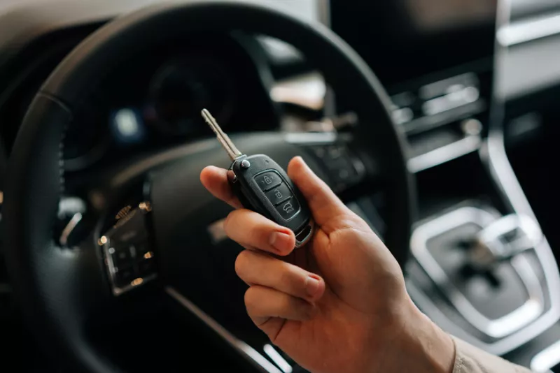 credito automotriz crece a doble digito