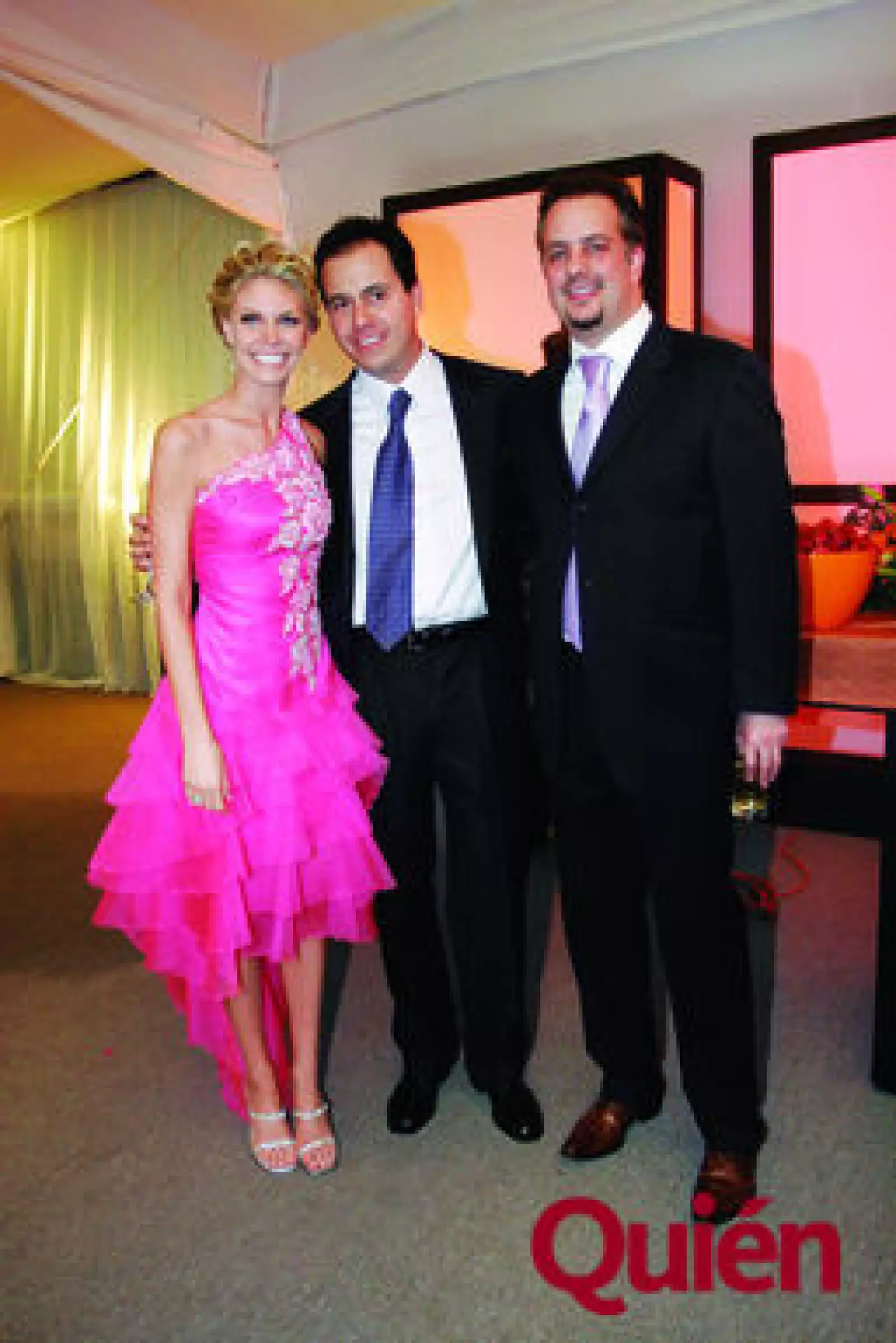 Lilia Henaine, Manuel Fernández, Harry Samborns