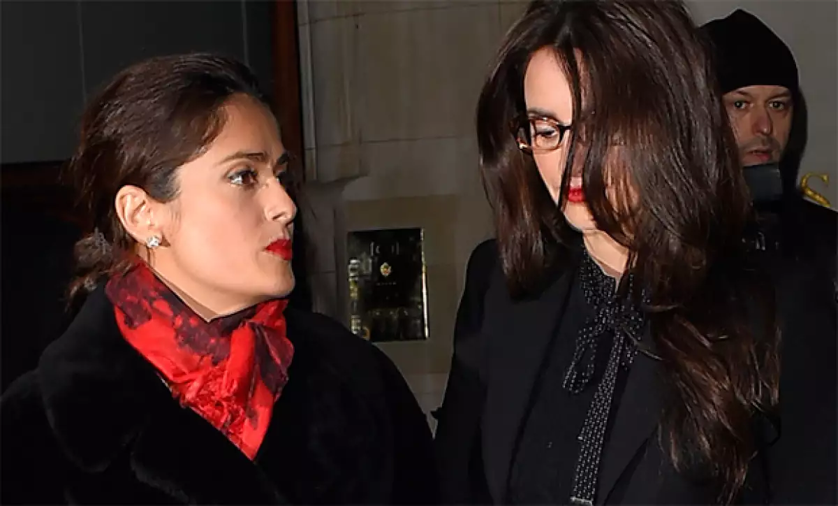 La mexicana se la tiene jurada a su amiga Penélope desde que esta le hizo una broma pesada en un restaurante, haciéndole creer que había atascado el retrete.