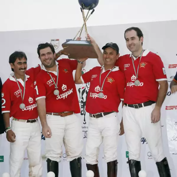 Primer lugar equipo Audi,Pancho Aguilar,Isaac Sepulveda,Valerio Aguilar,Rodrigo Fernández