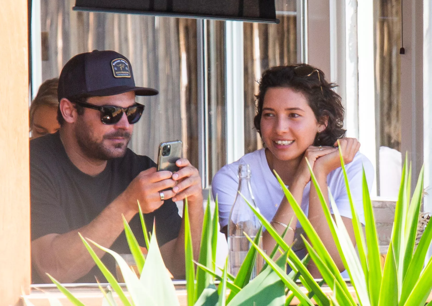 Zac Efron y Vanessa Valladares