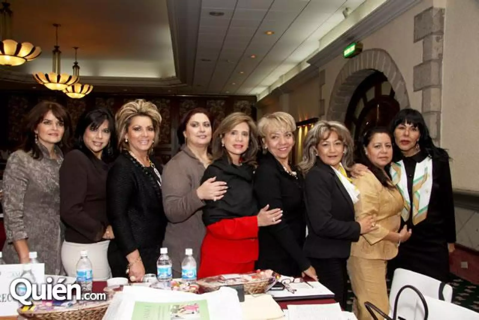 Presidentas de los difrentes capítulos de AMMJE