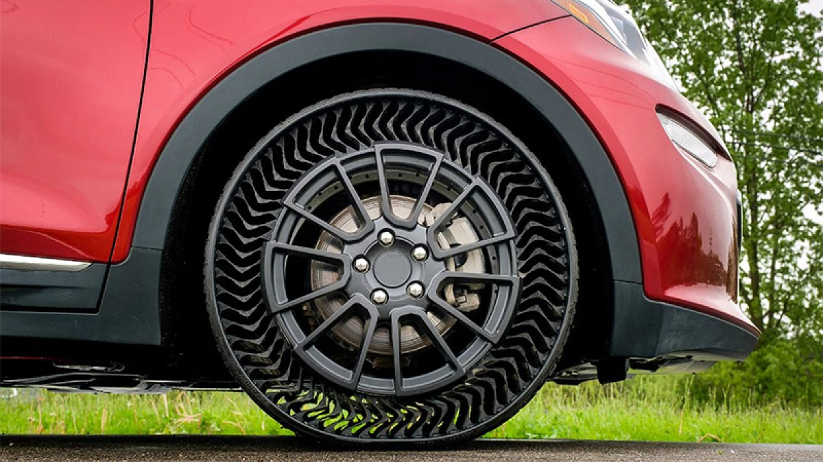 Llanta Uptis Michelin