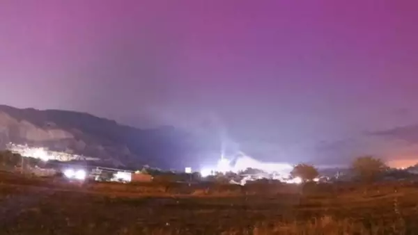 ¿Cuál es la relación entre las tormentas solares y las auroras boreales?