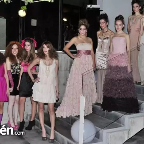 Pasarela a Beneficio de la Cruz Rosa