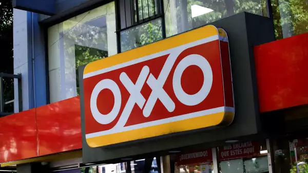 Oxxo podría consolidarse por fin en Estados Unidos a través de las tiendas DK