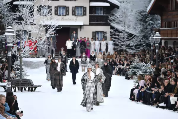 Chanel : Runway - Paris Fashion Week Womenswear Fall/Winter 2019/2020