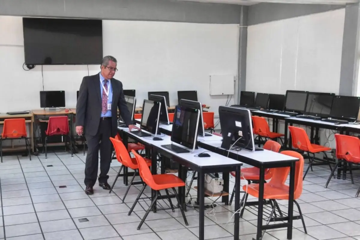 Docentes escuelas