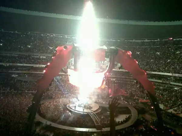 El escenario hizo que el público disfrutara del show desde donde estuviera sentado.