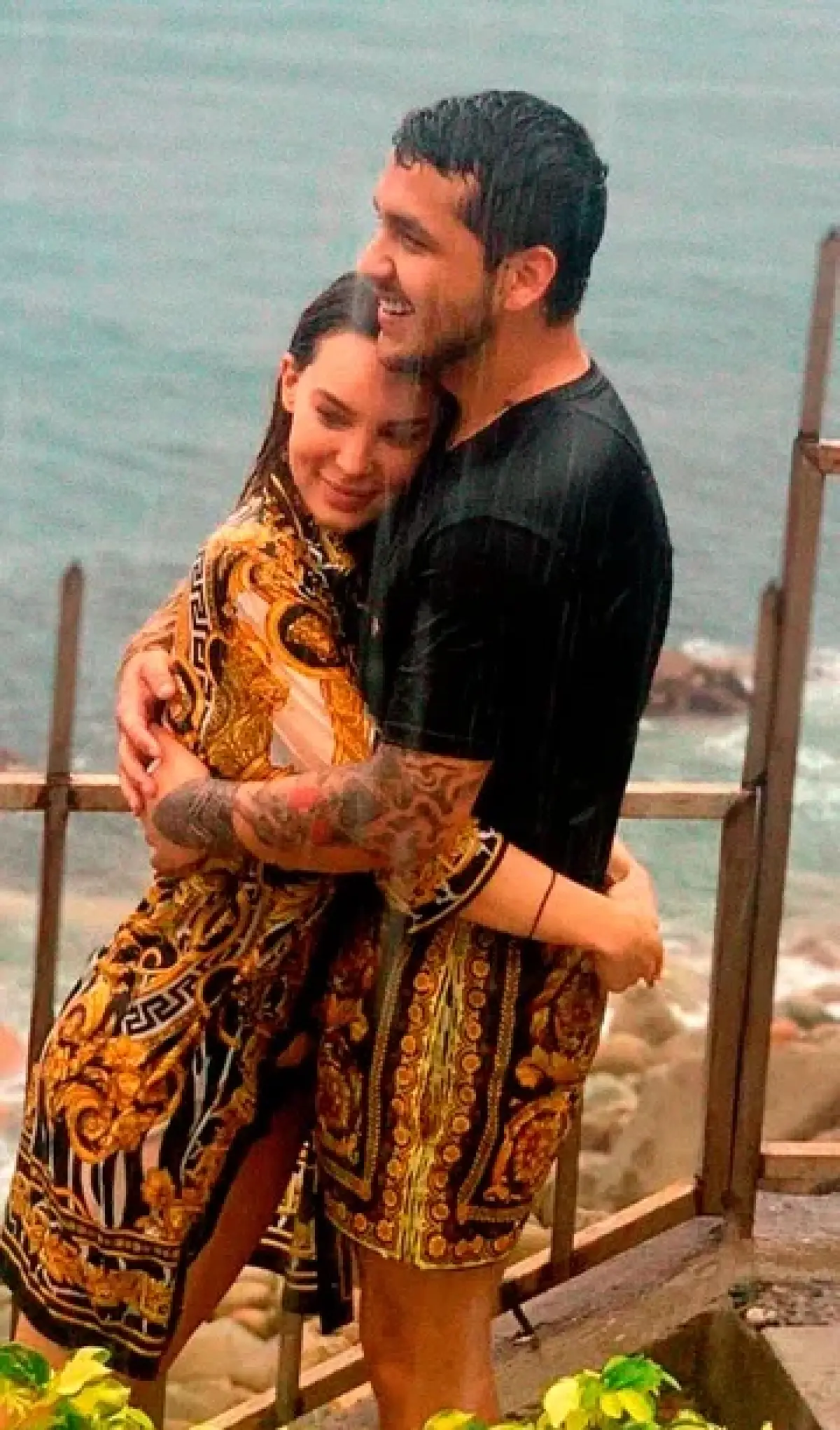 Belinda y Nodal.jpg