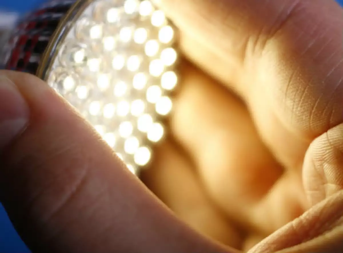 l�mpara LED