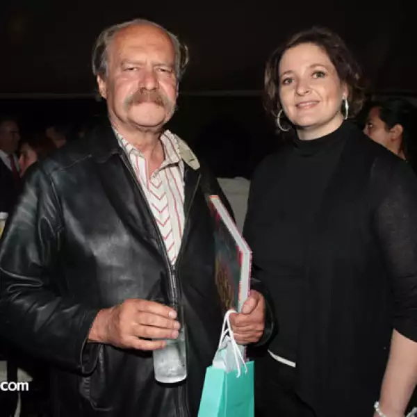 Joan Williams y Marisa Fernández