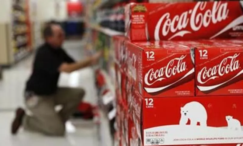 Coca-Cola Femsa enfrentará un escenario complicado para sus ventas este año.  (Foto: Archivo)