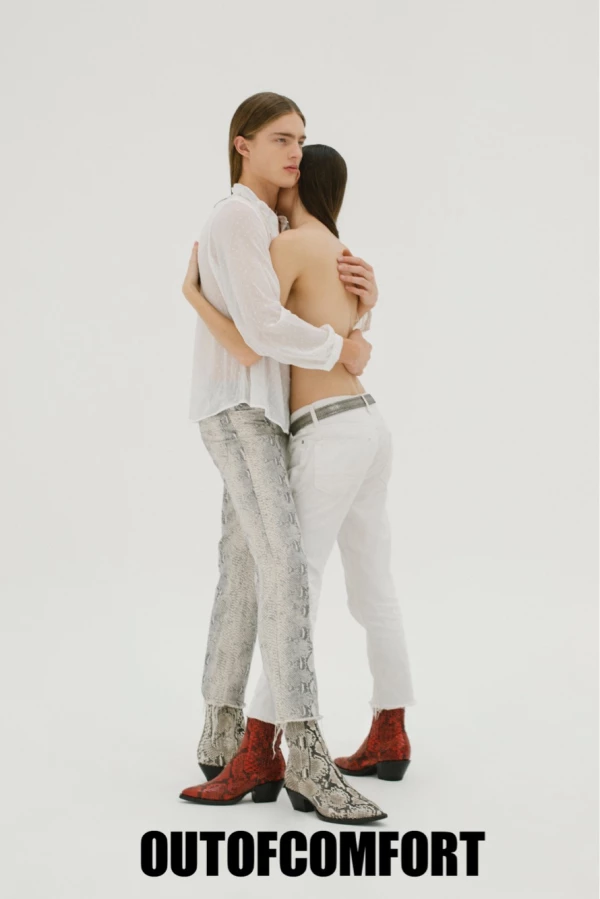 Botas Unisex Pitón Nude y Rojo