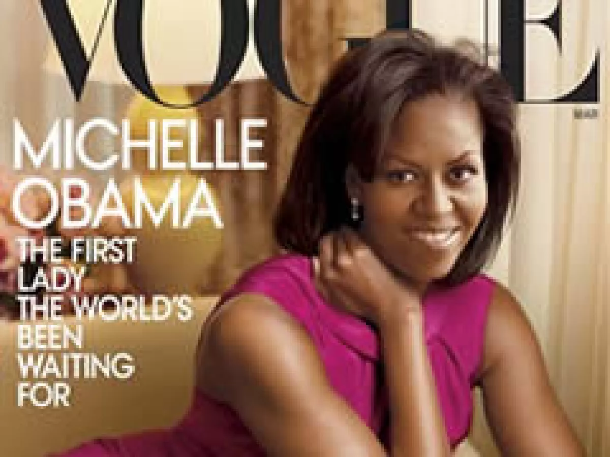 Michelle Obama asegura que le encanta la moda y sabe qué le queda bien, según directivos de Vogue. (Foto: AP)