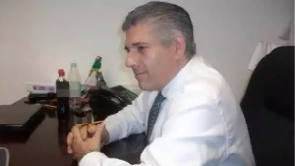 Carlos Valenzuela Canseco, de 44 años, murió tras ser arrollado por una unidad del Metrobús cuando intentaba atravesar Avenida Insurgentes, en la Colonia Juárez, Delegación Cuauhtémoc.