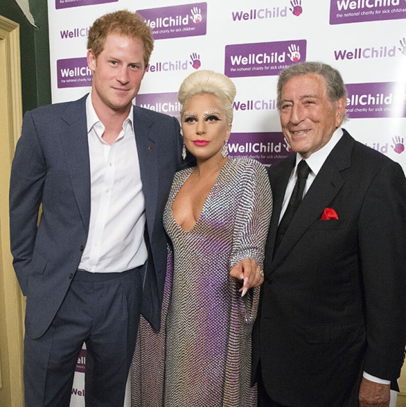 Parece que en el concierto a beneficio de la asociación WellChild no fue la voz de la cantante lo que impresionó al hermano de William, sino otros atributos.