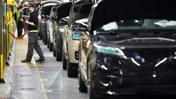 La industria manufacturera es la que más ciberataques recibe y el principal riesgo sigue siendo humano