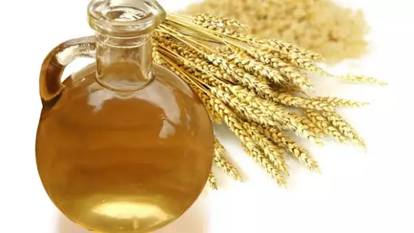 Las mujeres tratamos de cuidarnos la piel para protegerla y evitar que luzca desgastada. El secreto es usar lo que la naturaleza nos regala para rejuvenecer la piel de nuestra cara.