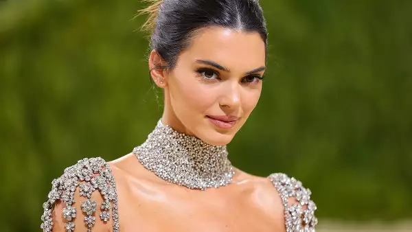 Kendall Jenner compartió una foto desnuda en Instagram