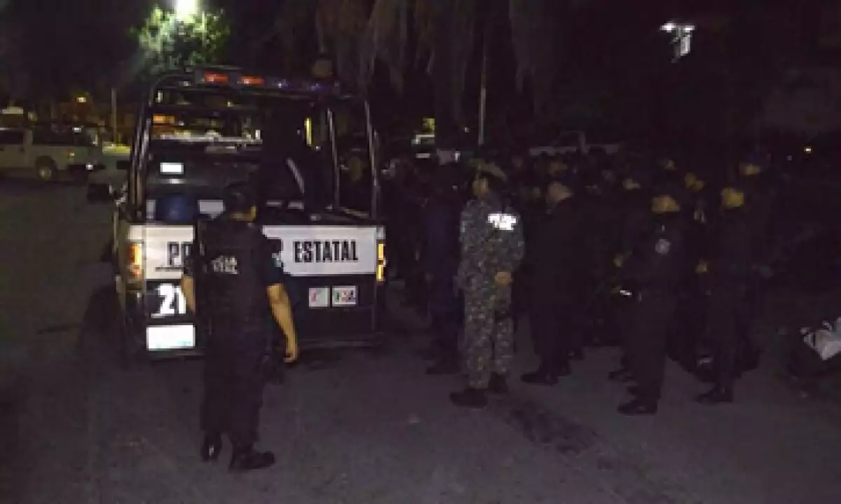 El gobernador de Veracruz dijo que se debe aplicar la ley a todo policía que cometa un delito. (Foto: EFE)