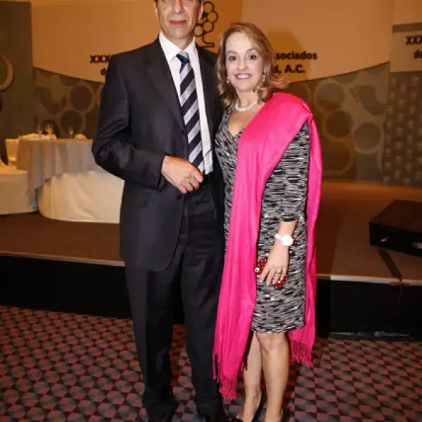 Roberto Simón y Marcela Gabriela Roel de Simón