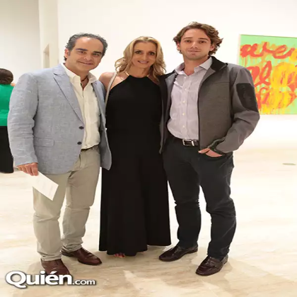 Manuel Leycegui,Claudia Leycegui,Iker Enecoiz