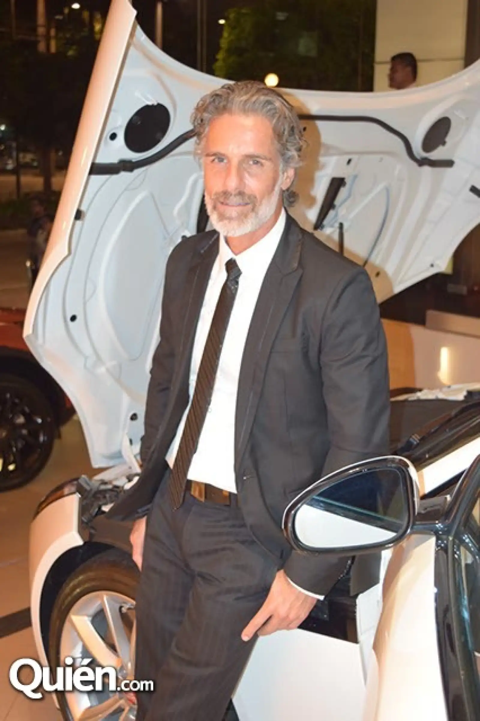 Carlos Bisdikian.
