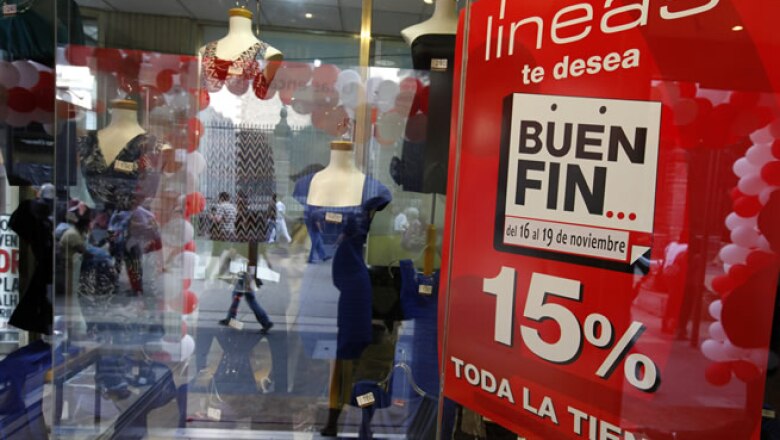 Este viernes comenzó El Buen Fin 2012, donde diversos negocios ofrecen ofertas a los consumidores.