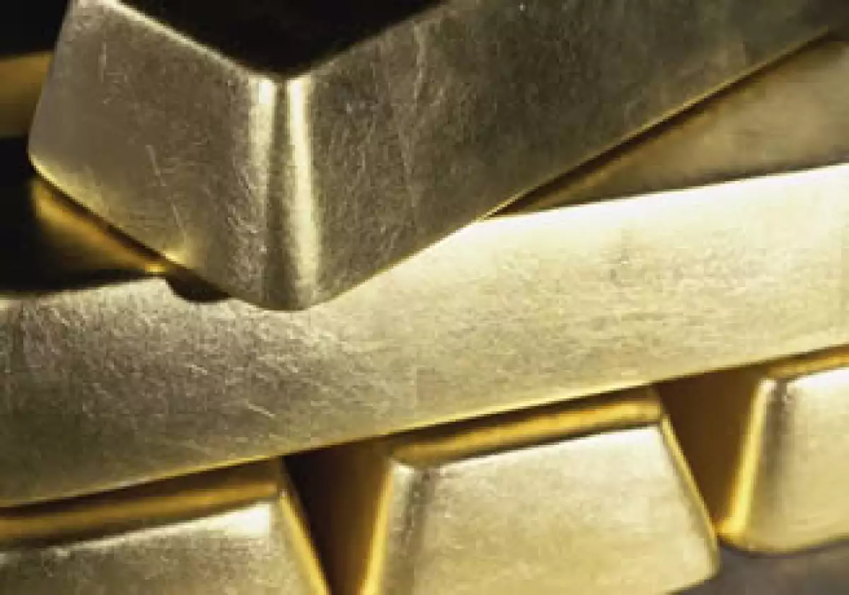 La baja de calificación a Portugal y los comentarios de Bernanke aumentaron la demanda por el oro. (Foto: Photos to Go)