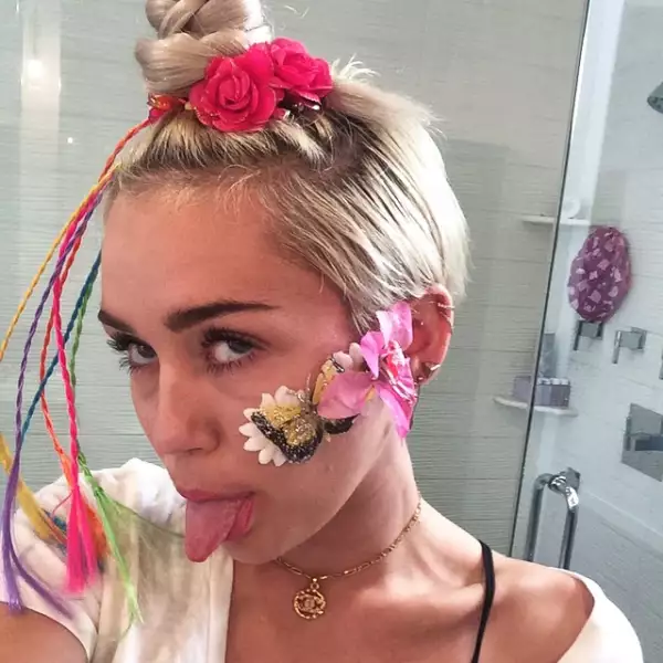 Un outfit normal, para ella nunca.