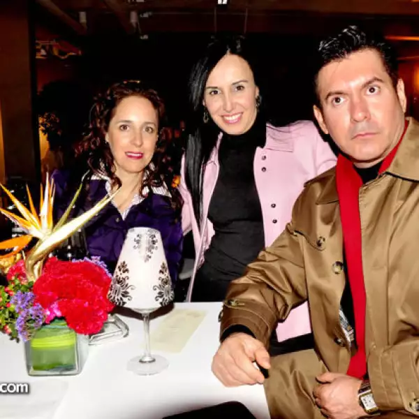 Mónica Alcalá, Norma Vélez y Alex Elías